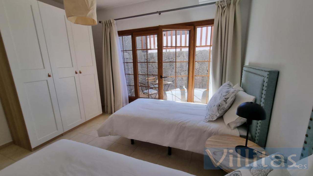 Villa Tegala By Villitas Playa Blanca  Exterior photo