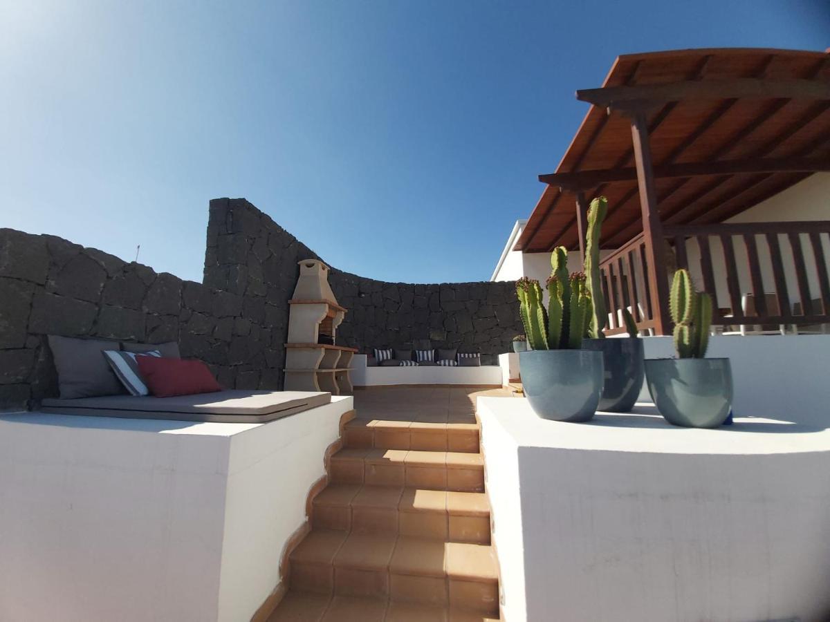 Villa Tegala By Villitas Playa Blanca  Exterior photo